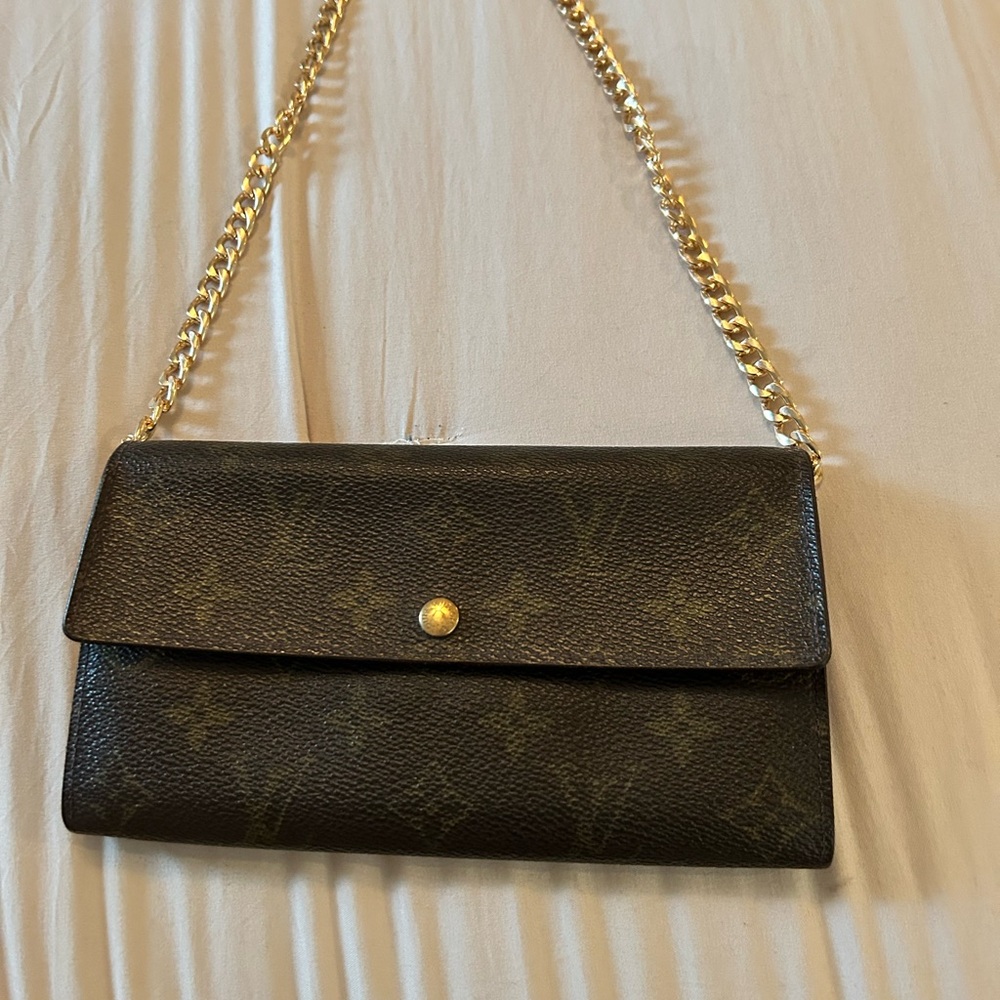 Louis Vuitton Monogram Clutch with Gold Chain